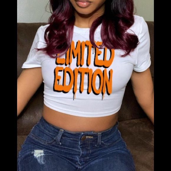 💋LIMITED EDITION Short Sleeve Crop T-Shirt ❌Last 1❌ - Picture 1 of 2